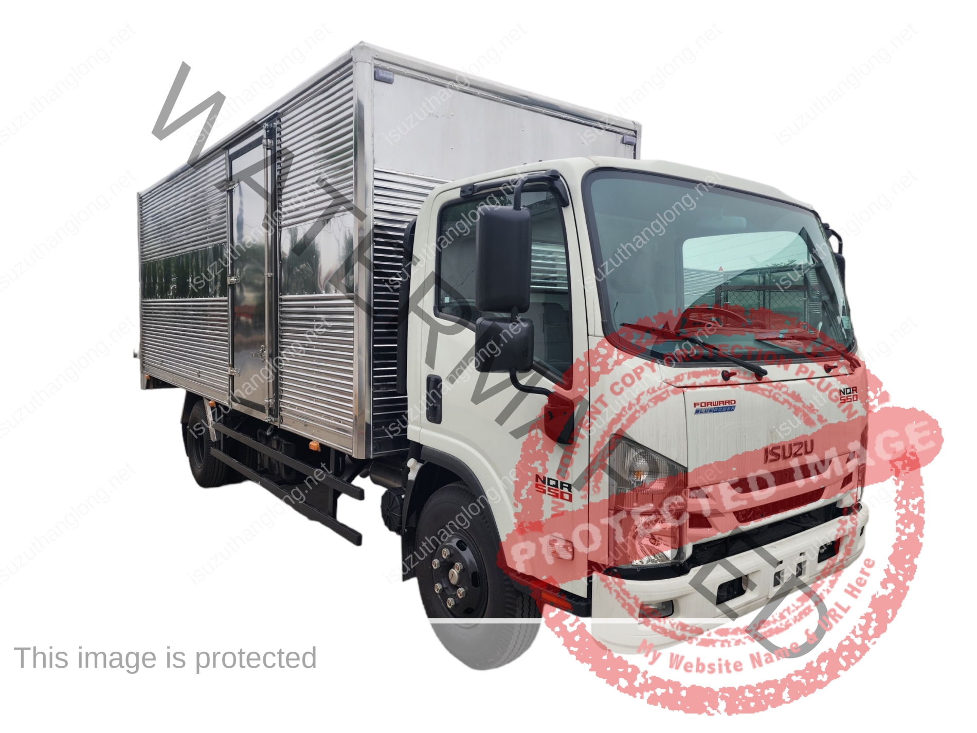 ISUZU NQR550 Thùng Kín Tải Trọng 5.7 Tấn