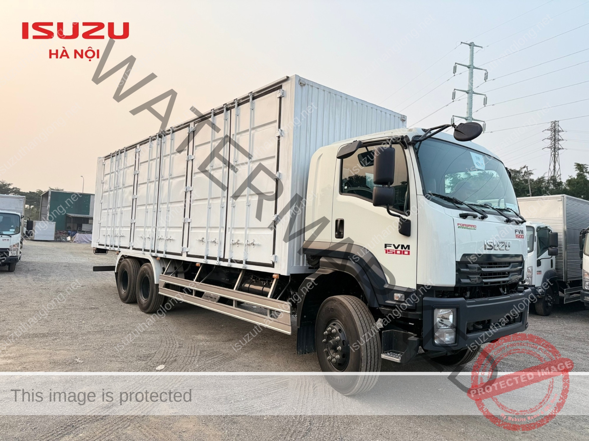 ISUZU FVM1500 3 Chân Thùng Kín Cont Tải Trọng 14 Tấn