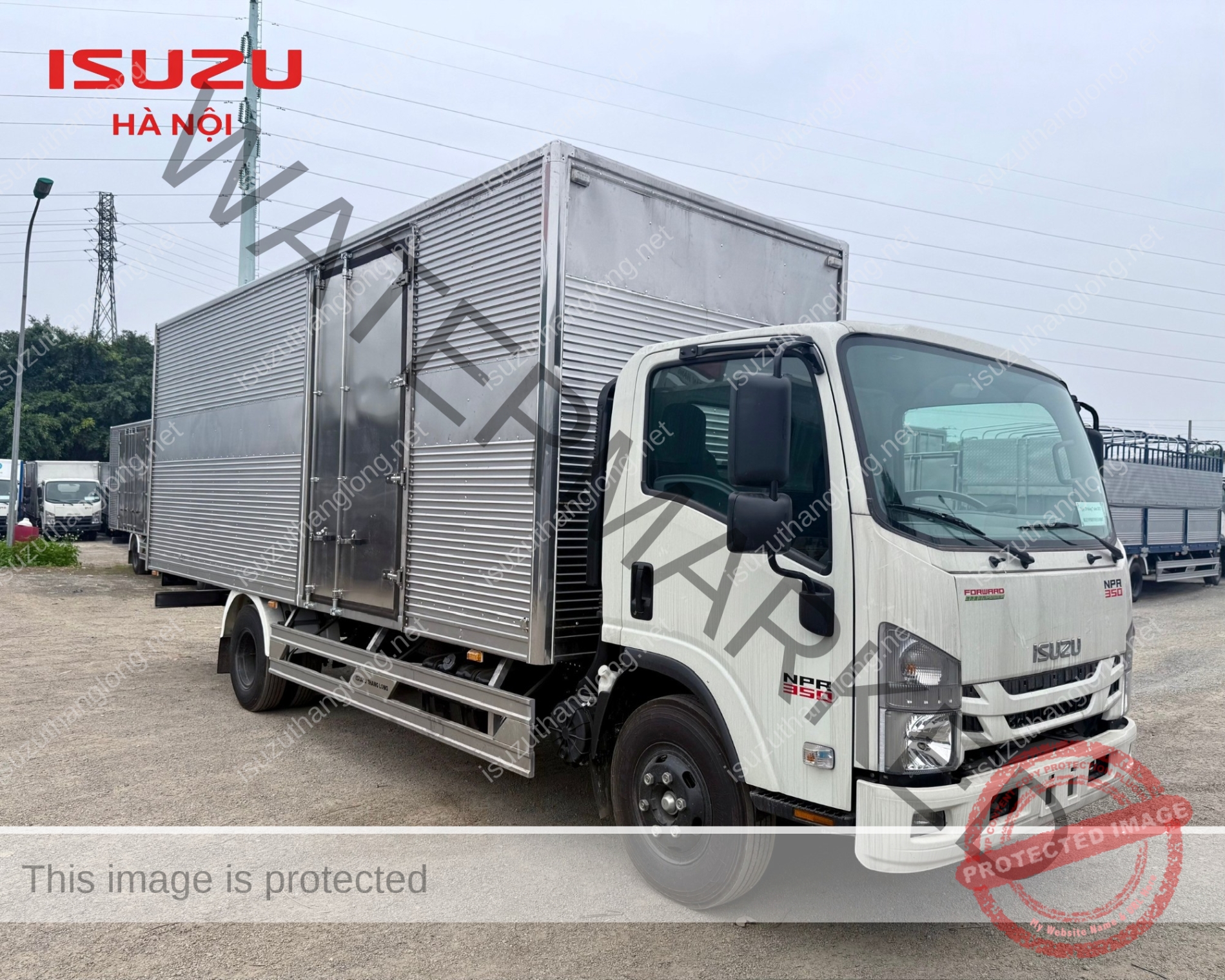 ISUZU NPR350 Thùng Kín Tải Trọng 3.4 Tấn
