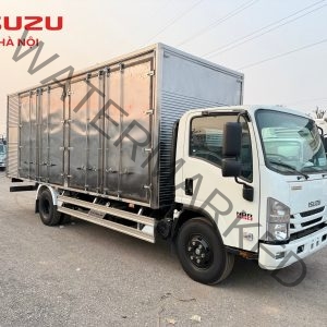 ISUZU NQR550 Thùng Kín Mở 4 Cánh Hông