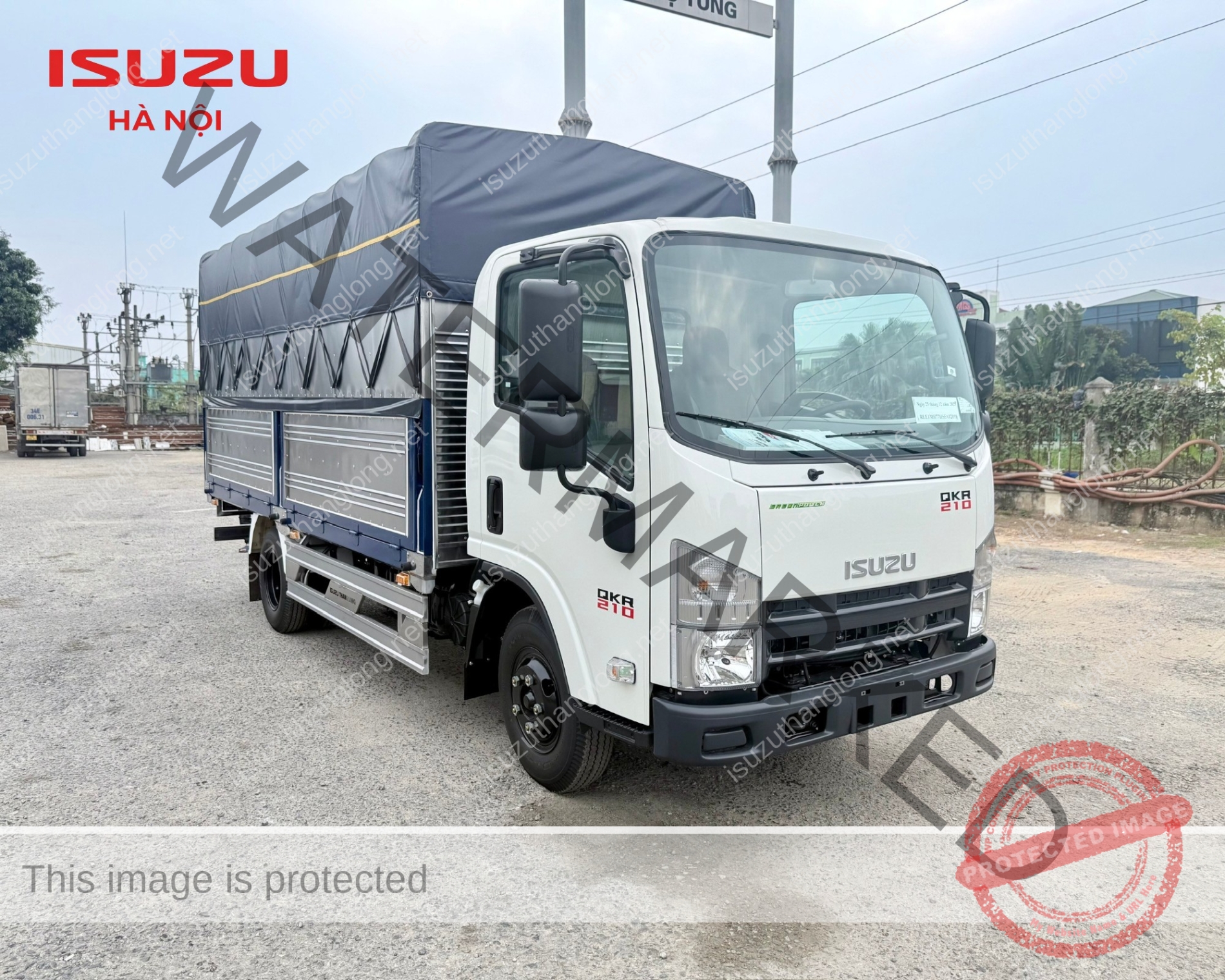 ISUZU QKR210 Thùng Bạt  Tải Trọng 1.9 Tấn
