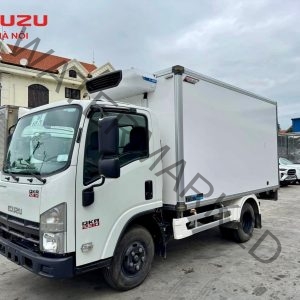 ISUZU QKR230 Thùng Đông Lạnh Tải Trọng 2.2 Tấn